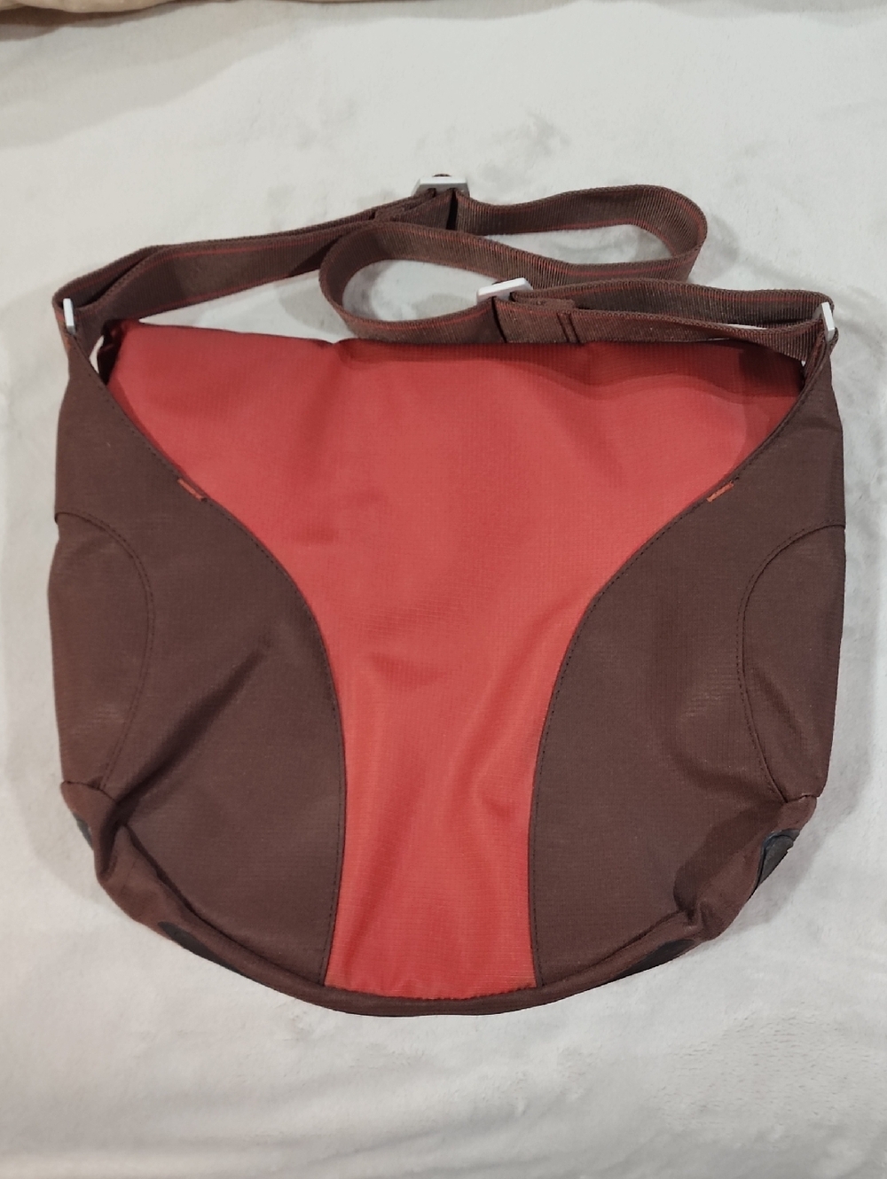 NWOT KEEN Hybrid Transport Rust/Brown Large Messenger Bag - Picture 9 of 11